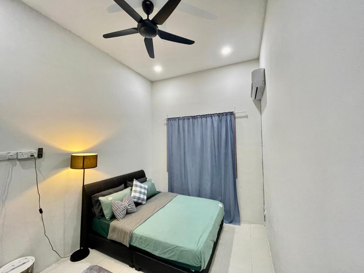 Comfort 36 Entire House At Alma Bukit Mertajam Bagian luar foto