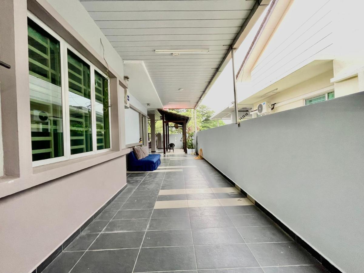 Comfort 36 Entire House At Alma Bukit Mertajam Bagian luar foto