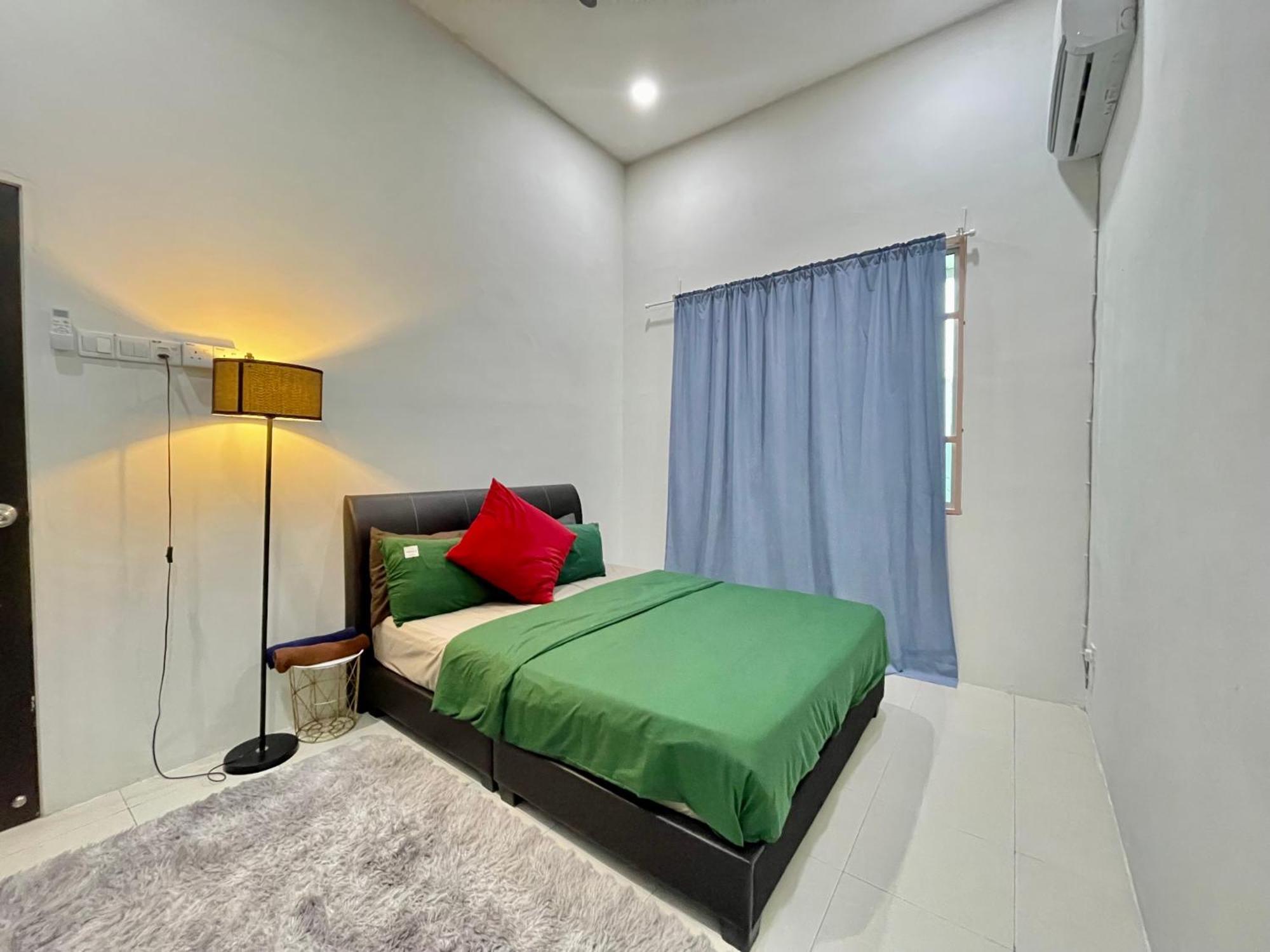 Comfort 36 Entire House At Alma Bukit Mertajam Bagian luar foto