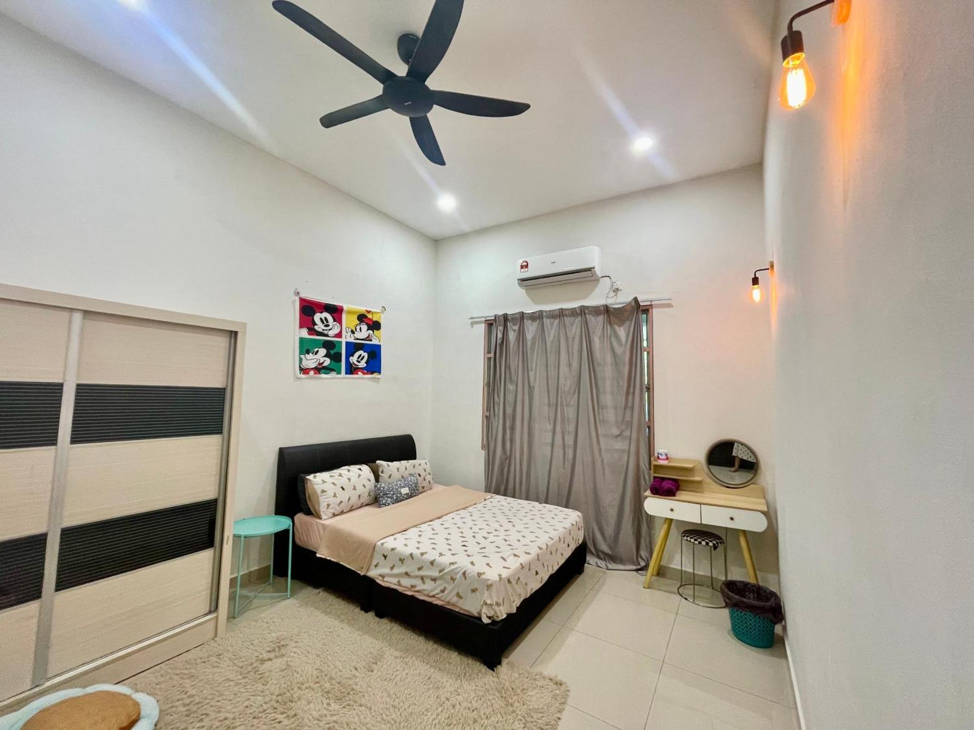 Comfort 36 Entire House At Alma Bukit Mertajam Bagian luar foto